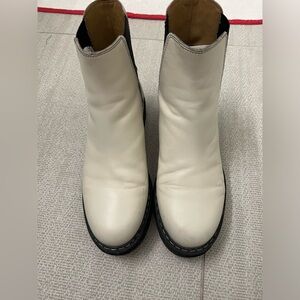 Marc Fisher White Chunky Chelsea Boots | Size 8.5